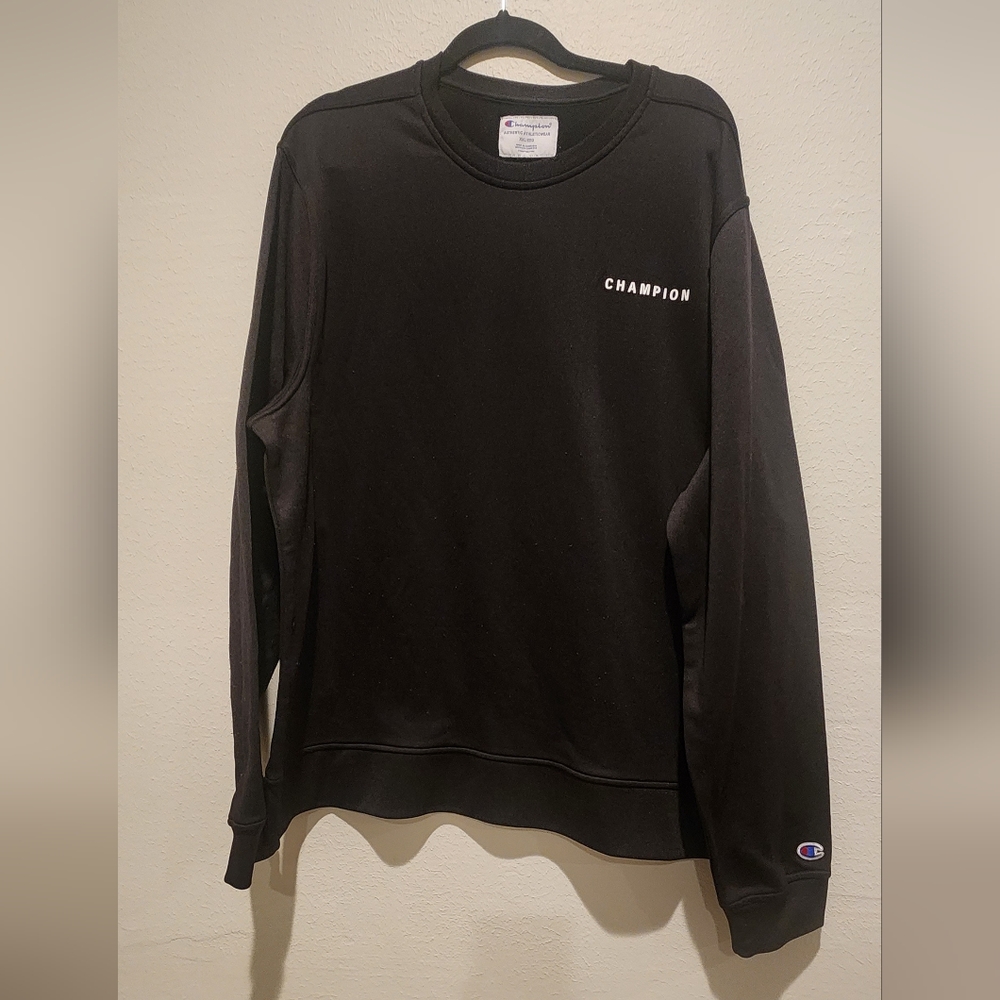 Champion Long Sleeve sweatshirt